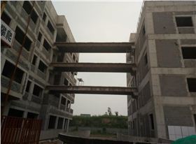 凯利恒-三层钢结构连廊施工照片